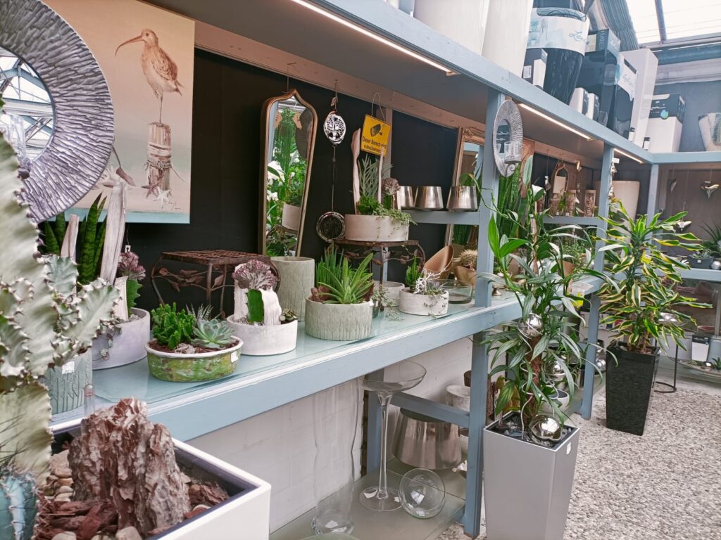 Cafe Flora