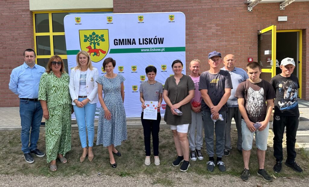 ZDJĘCIE GRUPOWE DRUŻYNY ZAZ SWOBODA